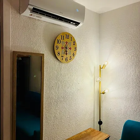 Studio Climatise Face A La Mer, Terrasse Et Parking * Canet-en-Roussillon