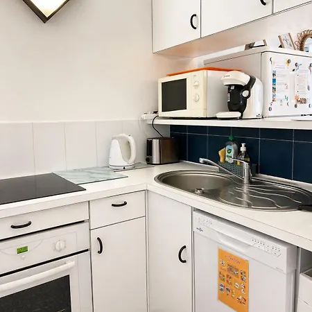 Apartmán Pied Dans L Eau Climatise, Parking Et Wifi Debit *