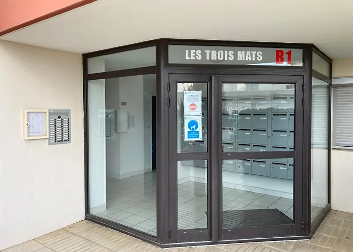 Daire Studio Climatise Face A La Mer, Terrasse Et Parking